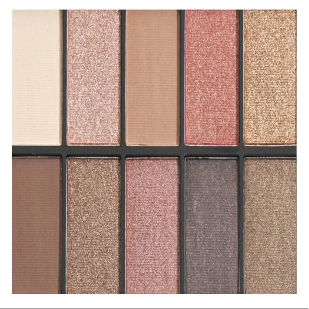 Hard 💗 Candy Feelin Mauvey Eyeshadow Pallet